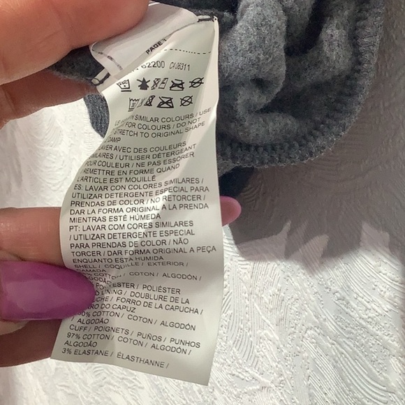 PUMA x FENTY - Adult Size OS - Hoodie cape - UNIQUE, RARE  & HTF - Picture 3 of 7